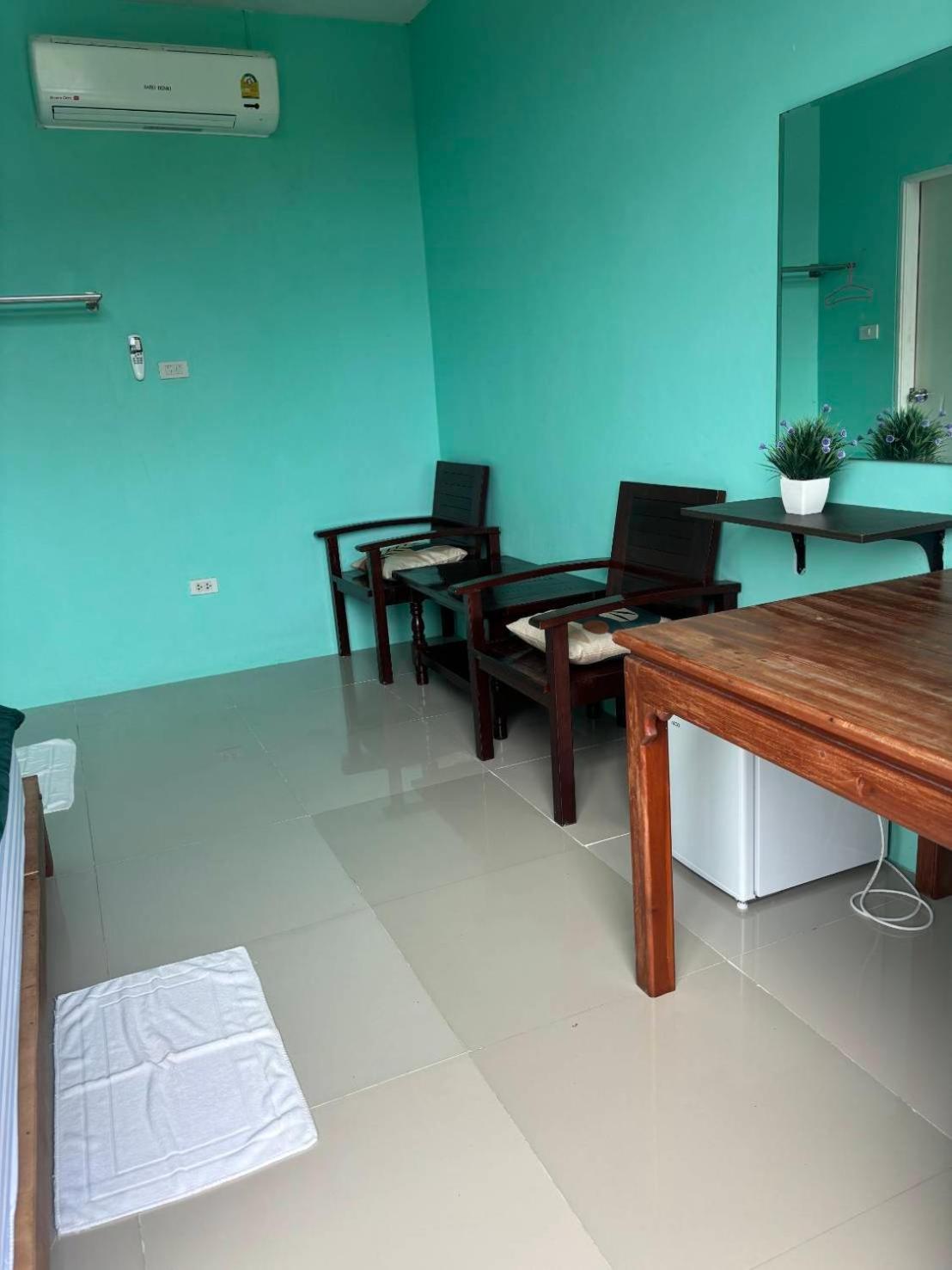 Hotel Rung Phangan Baan Tai Exterior photo