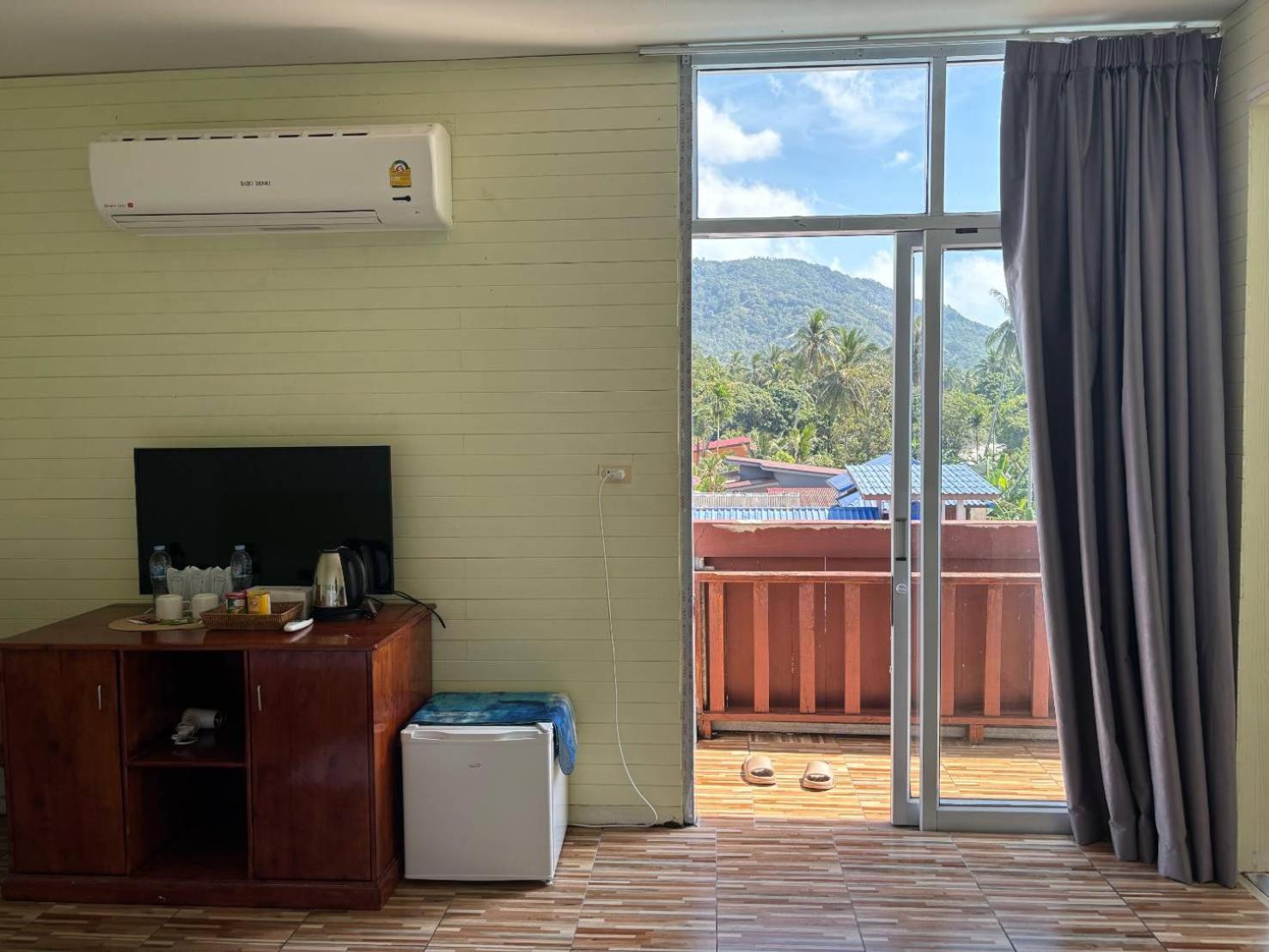 Hotel Rung Phangan Baan Tai Room photo